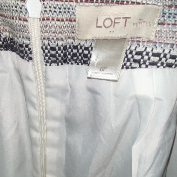 LOFT Knit Multi-Color Mini Skirt | Like New! - Picture 4 of 8